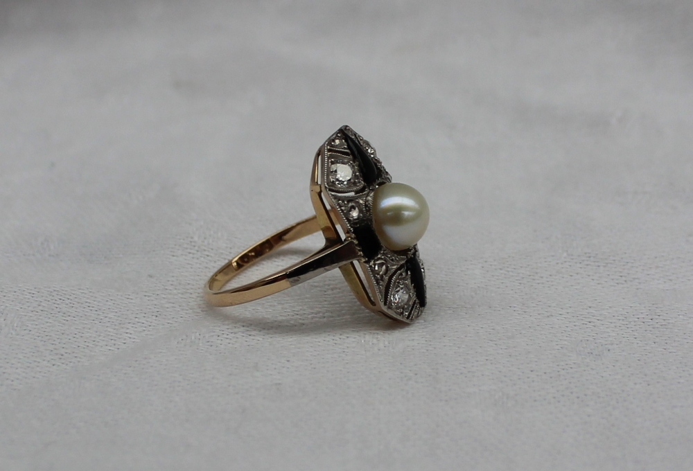 An Art Deco style diamond, - Image 3 of 6