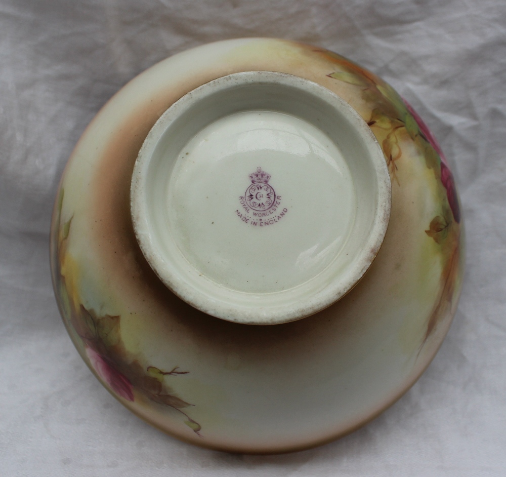 A Royal Worcester porcelain bowl painted with roses and leaves to a blush ivory ground, signed R - Image 6 of 9