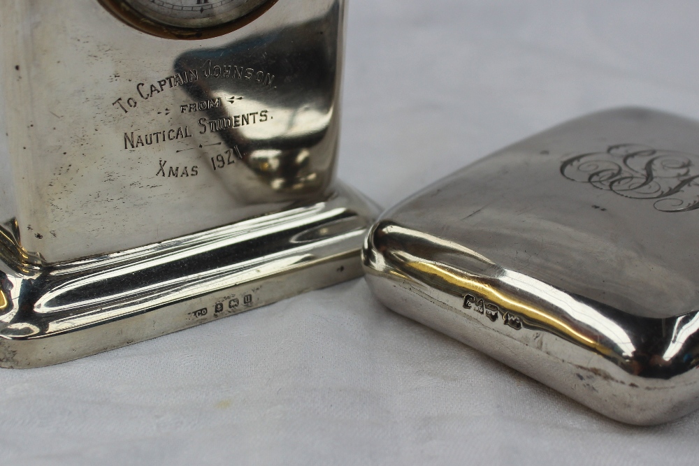 A George V silver hip flask, Chester, 1924, approximately 137 grams, - Image 4 of 4
