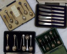A cased set of six silver tea spoons,
