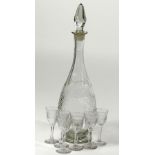 JUEGO DE LICOR botella y seis copas en cristal talla diamante. Starting Price €40