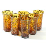 JUEGO DE SEIS VASOS en cristal color ámbar con motivos en plata, uno con desp. Starting Price €40