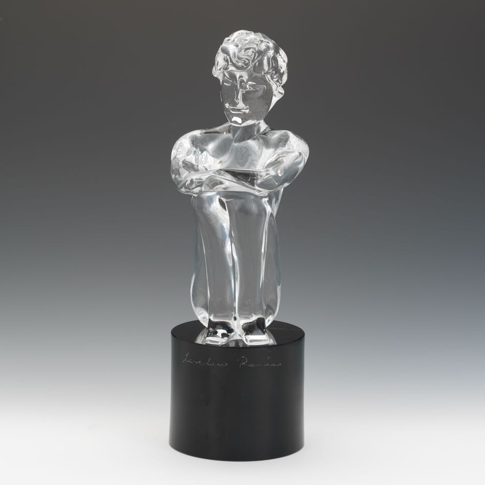 Loredano Rosin  (1936 - 1992)  15-1/2"Clear glass seated male, on round black glass base, artists - Image 2 of 7