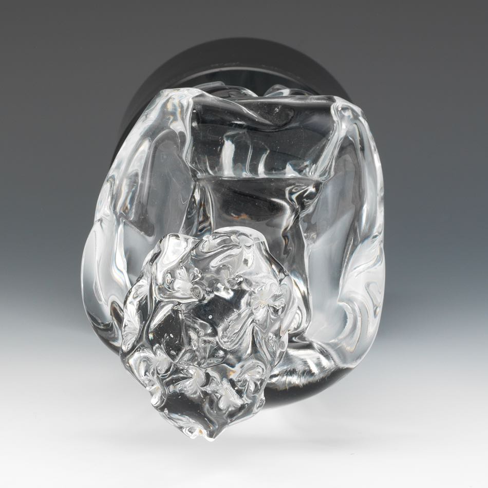 Loredano Rosin  (1936 - 1992)  15-1/2"Clear glass seated male, on round black glass base, artists - Image 6 of 7