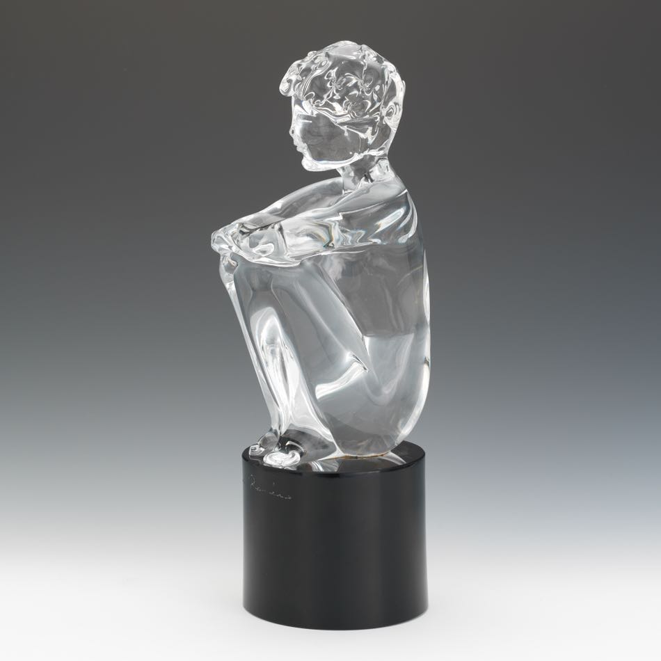 Loredano Rosin  (1936 - 1992)  15-1/2"Clear glass seated male, on round black glass base, artists - Image 3 of 7