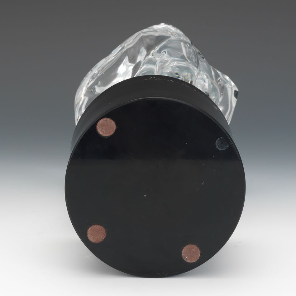 Loredano Rosin  (1936 - 1992)  15-1/2"Clear glass seated male, on round black glass base, artists - Image 7 of 7