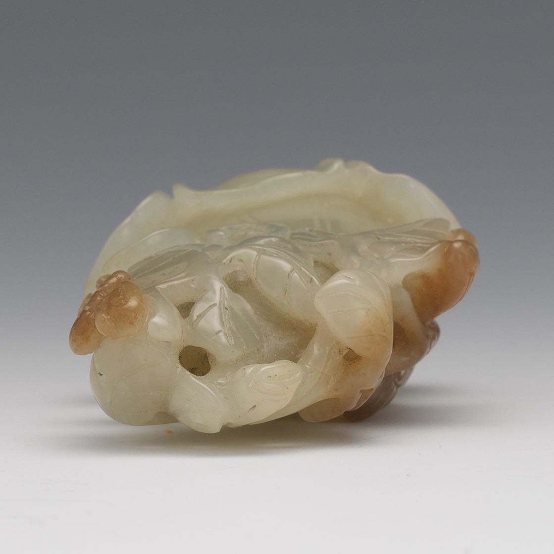 Carved Celadon Jade of a Squash Blossom 2-3/4" x 2"A finely carved celadon jade of two squash - Image 6 of 7