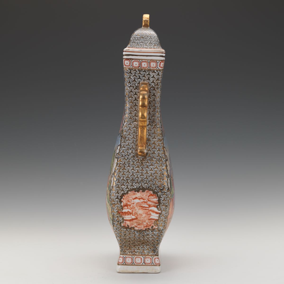 Large Chinese Export Porcelain Hunting Scene Vase with Cover, ca. Late Qing Dynasty  16-3/4" x 9" - Image 3 of 7