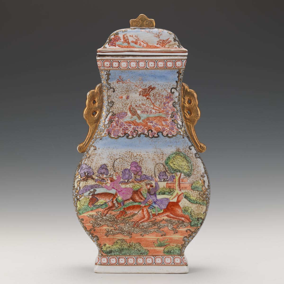 Large Chinese Export Porcelain Hunting Scene Vase with Cover, ca. Late Qing Dynasty  16-3/4" x 9" - Image 2 of 7
