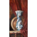 NATÜRMORT Oil on canvas, painting of an iznik vase and tombak basin. 19 th c. 90 x 45 cm