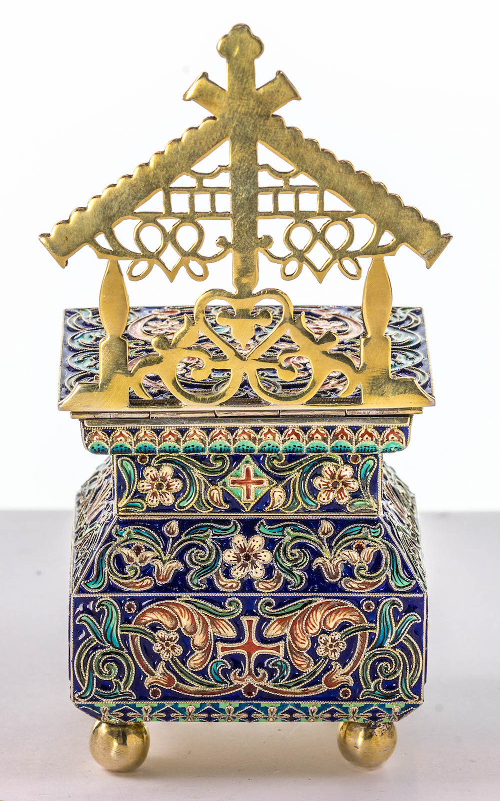 An antique silver and enamel Russian salt throne. Russian hallmarks, CK, 84, A.O and 1891 (see - Image 3 of 4