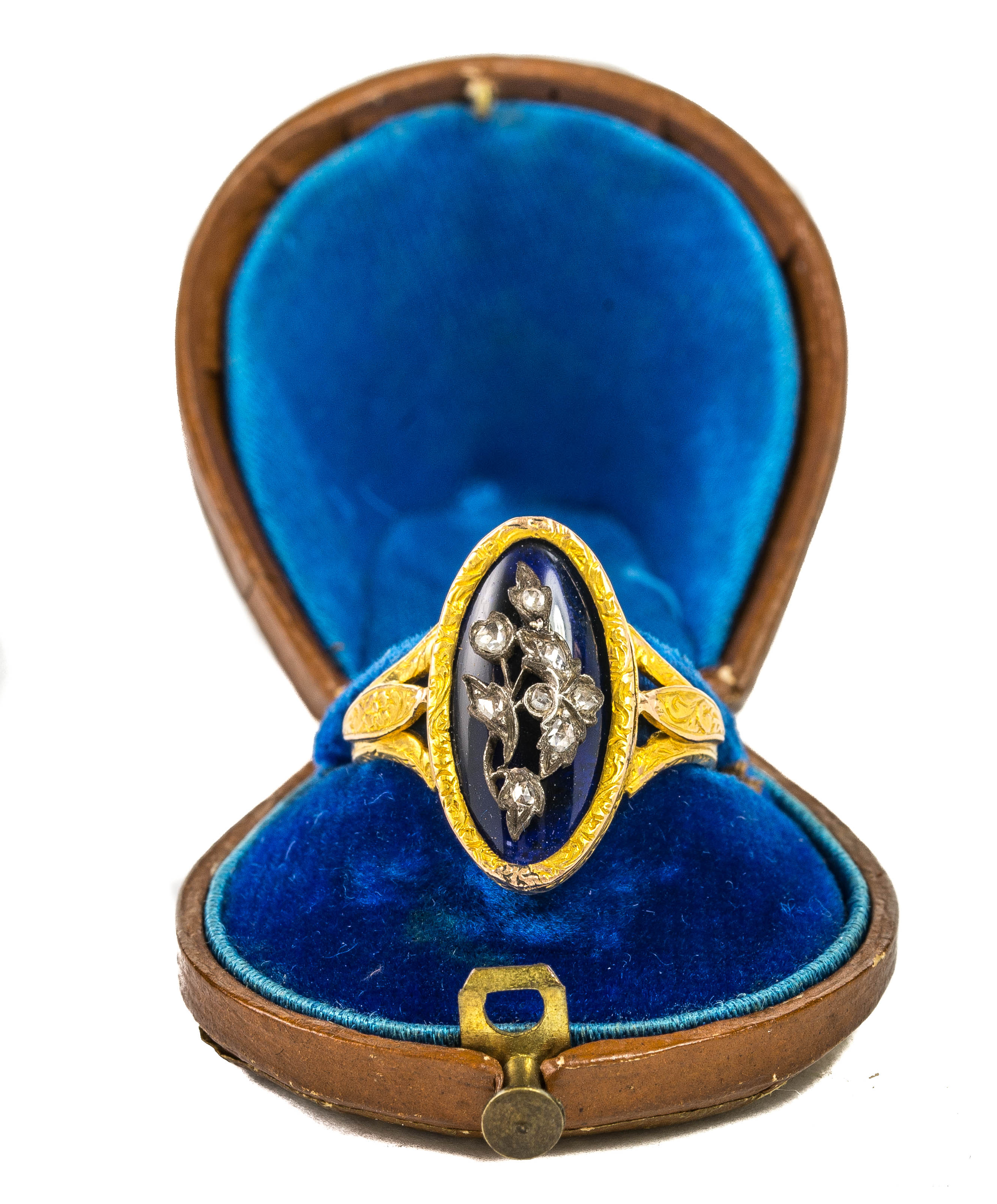 An antique gold, enamel and diamond ring, in fitted case, Wt. 3.6g, ring size N. - Image 2 of 4