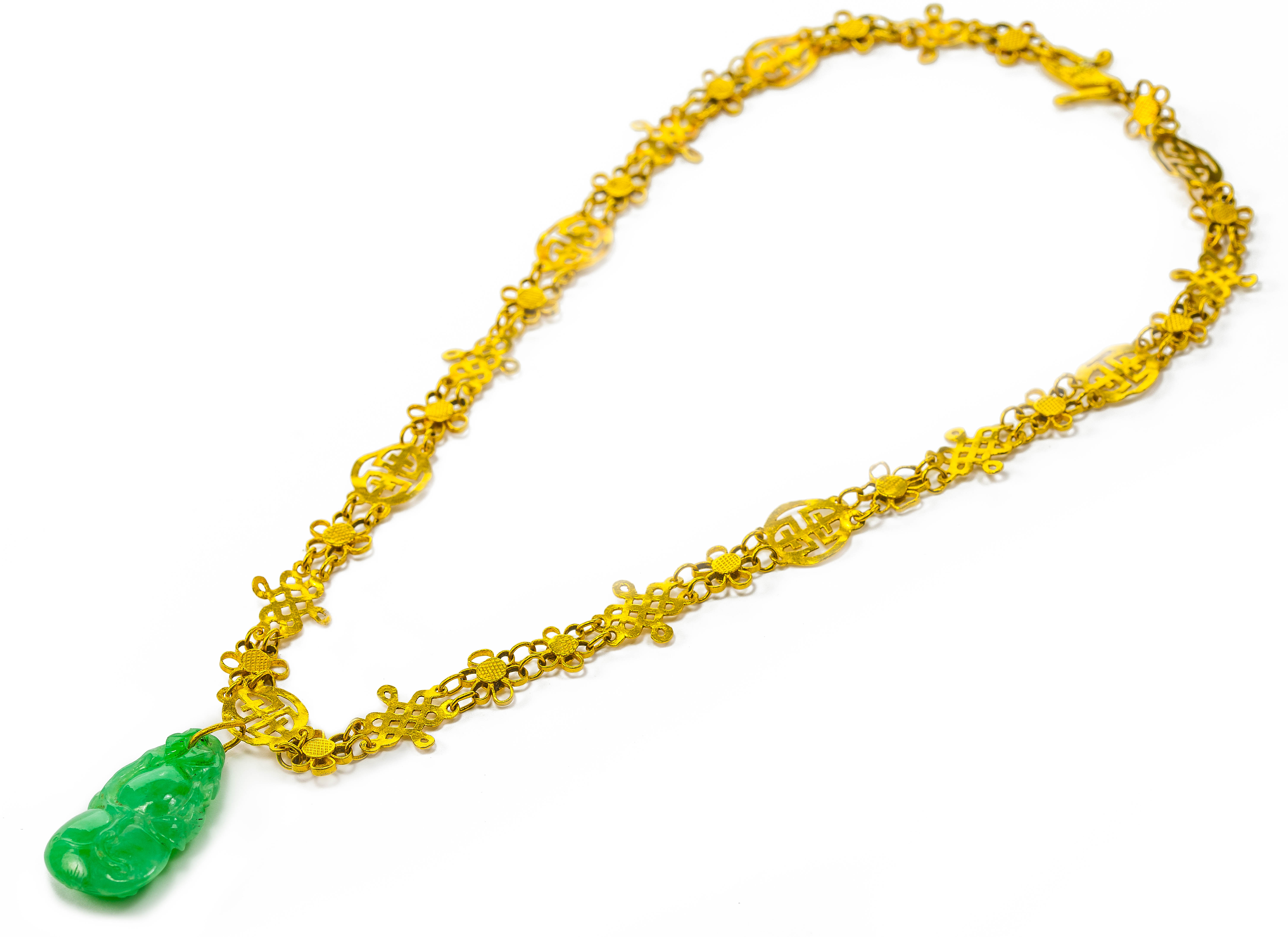 A Chinese gold and jadeite pendant necklace, pendant length 2.5cm width 1.6cm, necklace length 38cm. - Image 2 of 2