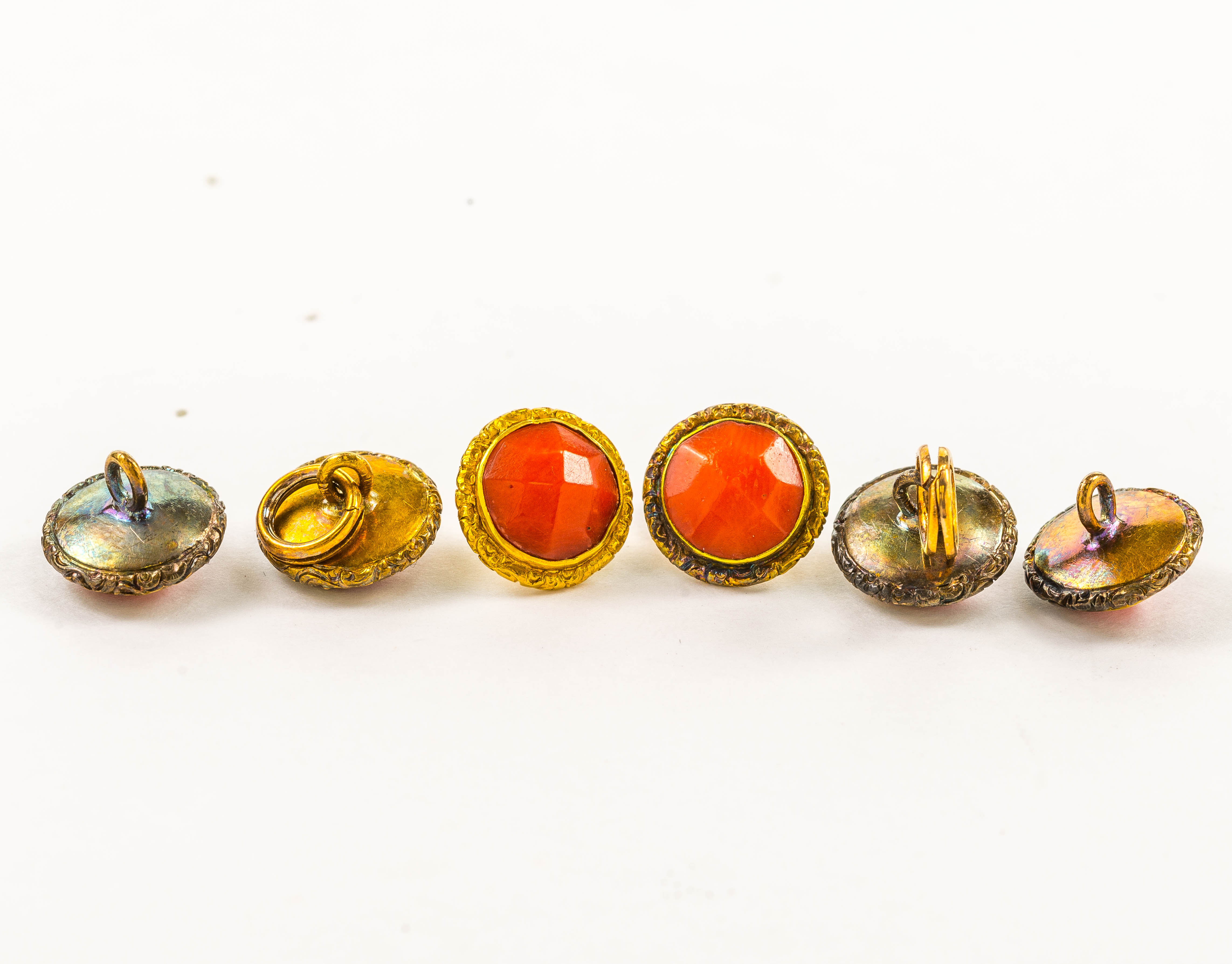 A set of antique Mediterranean coral and yellow metal buttons, in original fitted case, button - Image 2 of 3