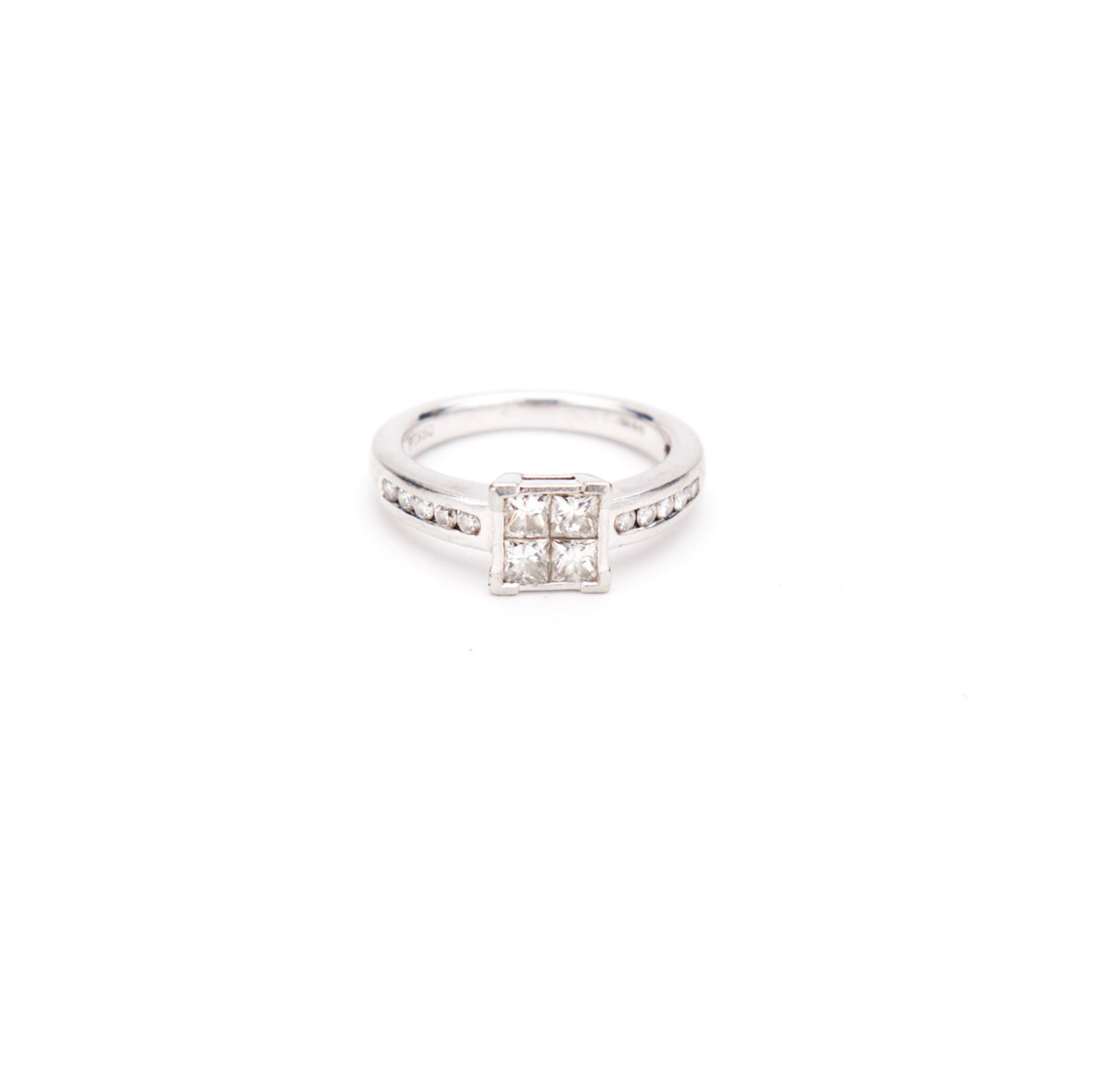 Platinum Diamond Ring 0.79ct - Image 2 of 4