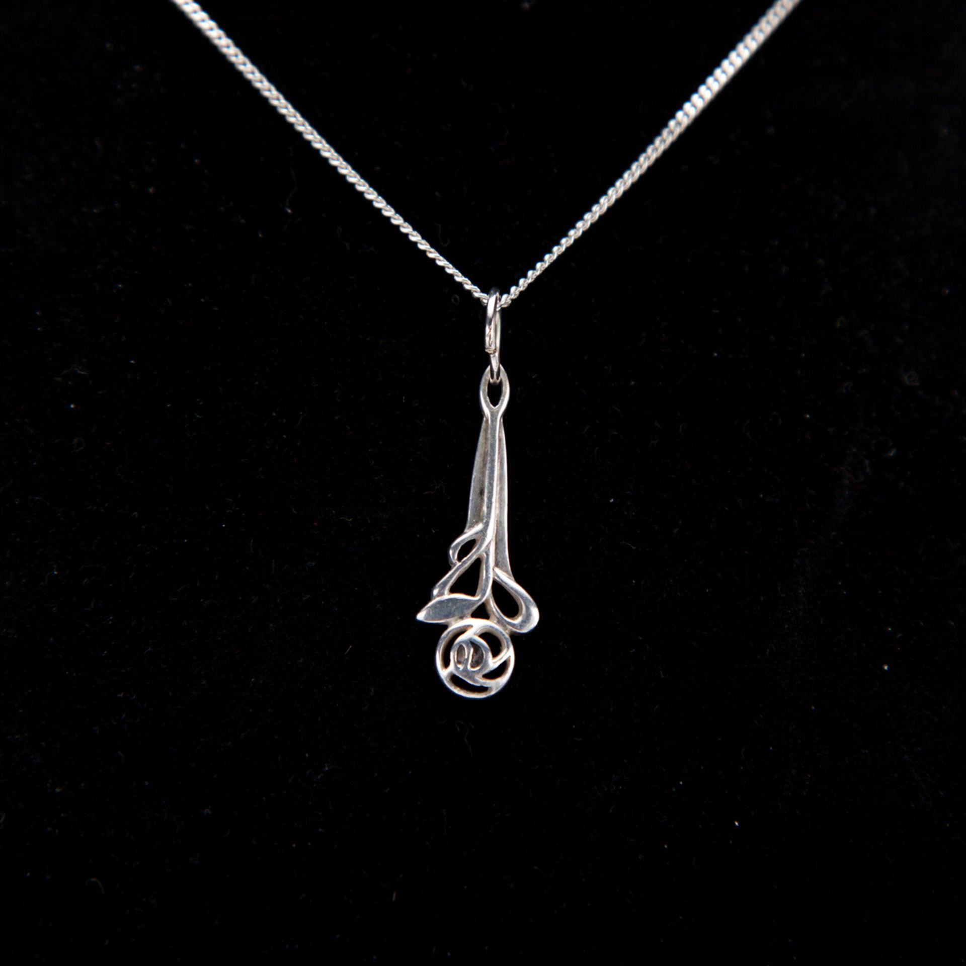 Silver 925 Necklace - Celtic Silver 925 Pendant - Necklace Length 16" Pendant Height 1.25" - Image 2 of 2