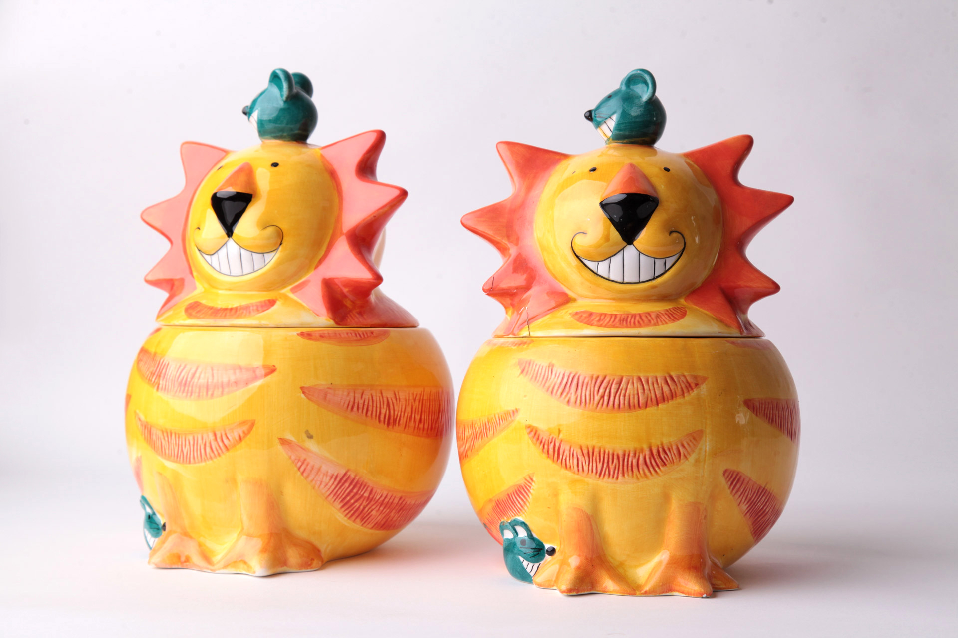 Pair of Rayware Cat & Mouse Cookie Jars