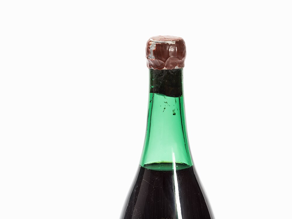 5 Bottles Carvalho Ribeiro & Ferreira Garrafeira of 1961  Five bottles Garrafeira Produced by - Image 5 of 7