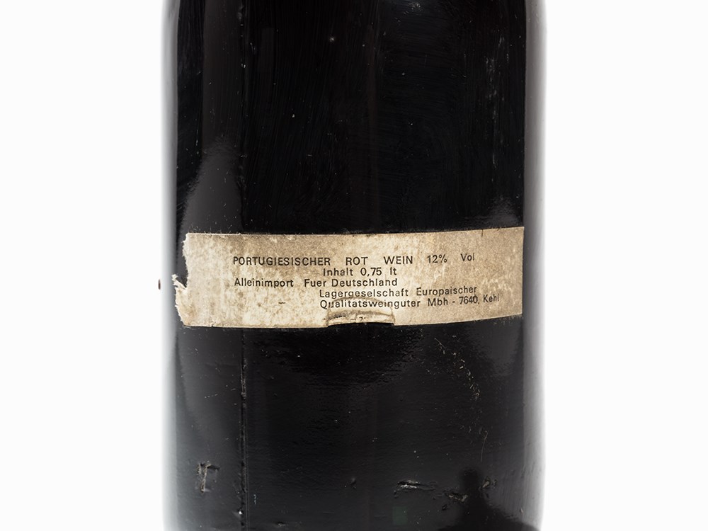 5 Bottles Carvalho Ribeiro & Ferreira Garrafeira of 1961  Five bottles Garrafeira Produced by - Image 4 of 7