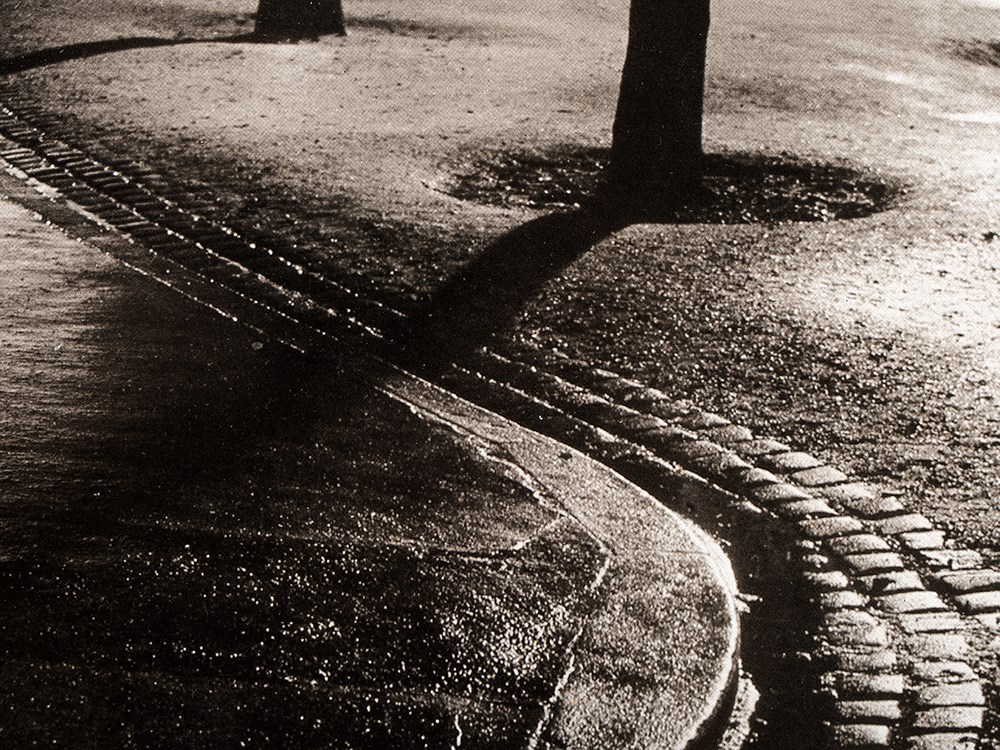 Brassaï, Le Ruisseau Serpente, Offset, 1932/89  Offset print, laid down on cardboard France, - Image 3 of 6