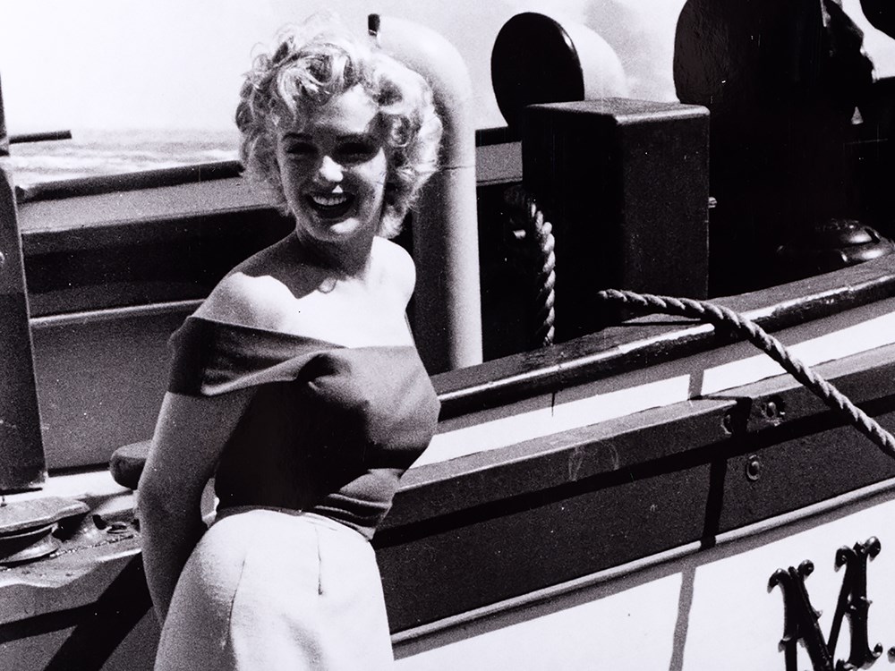 Jock Carroll (1949-1995), Marilyn leaning against a Boat, 1952  Gelatin silver print on Kodak - Image 3 of 6