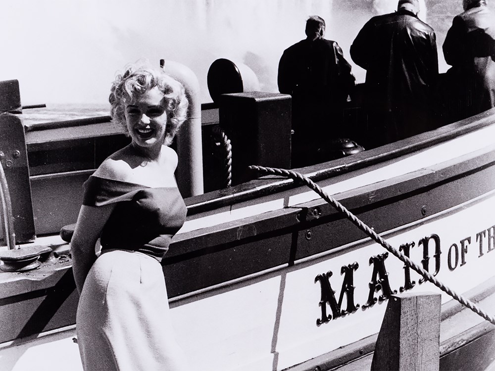 Jock Carroll (1949-1995), Marilyn leaning against a Boat, 1952  Gelatin silver print on Kodak - Image 2 of 6