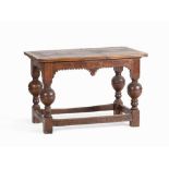 Baroque Table with Extendable Leaves, Oak, 2nd Half 17th C.  Solid oak, partly with walnut veneer,