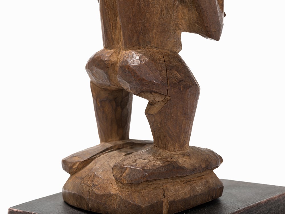 Nsapo-Nsapo, Standing Figure, D. R. Congo  Wood  Nsapo-Nsapo peoples, D. R. Congo Rising from a - Image 10 of 11