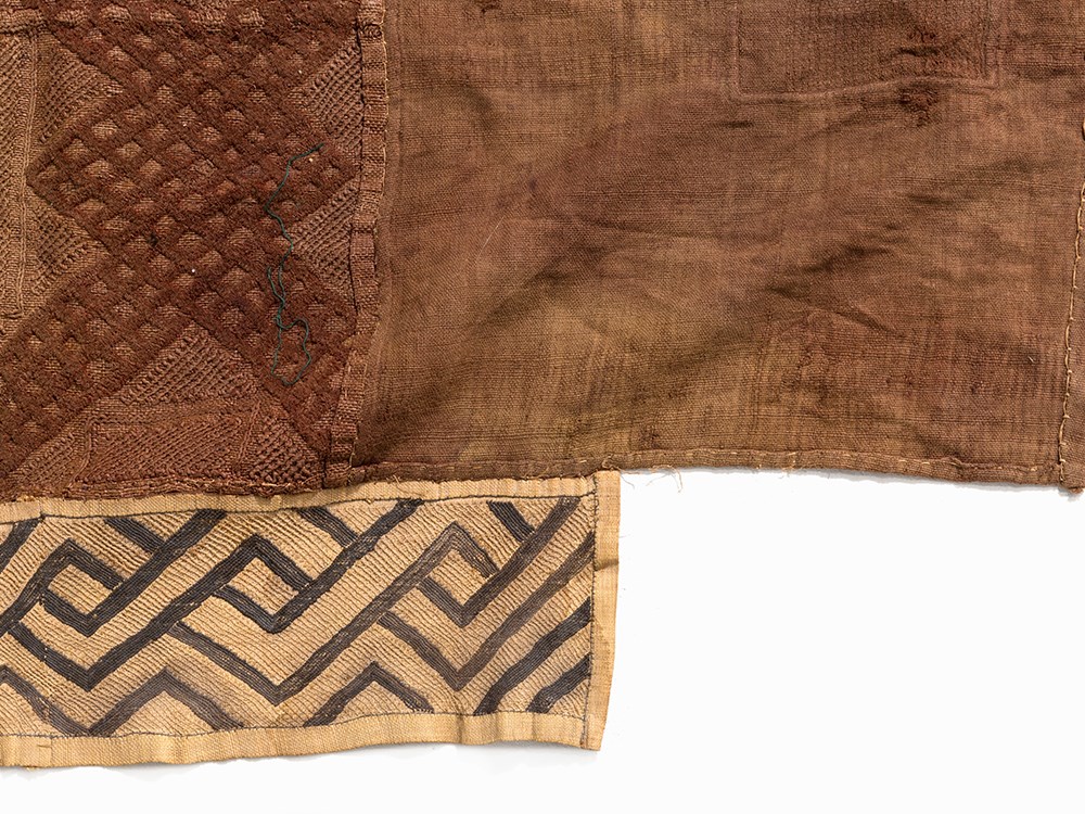 Kuba, Chief’s Wrap Skirt, D. R. Congo  Raffia weaving Kuba peoples, D. R. Congo, early 20th - Image 5 of 9