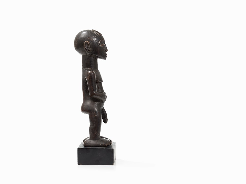 Luba, Male Figure, D. R. Congo, Early 20th C.  Light wood Luba peoples, D. R. Congo, early 20th - Image 6 of 11