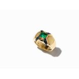 Emerald Ring with 12 Sapphire Cabochons, 18 K Yellow Gold, 2000  18 karat yellow gold  Spain, around