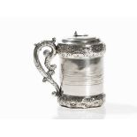 Lidded Silver Cup, Biedermeier, Berlin, around 1825/30 Silver, wrought and chasedBerlin/Germany,