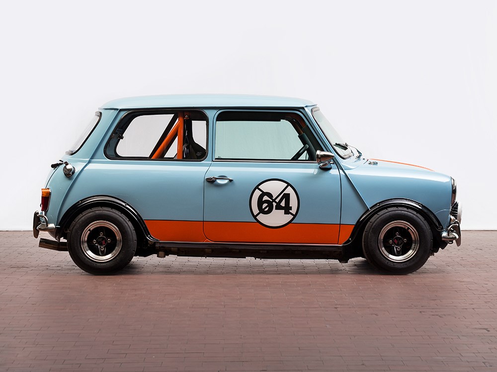 MINI Mk2, Tuned into ‘Gulf’ Design, a TV Star, Model 1984  Mini Mk II Austin Motors GB, model 1984 - Image 4 of 16