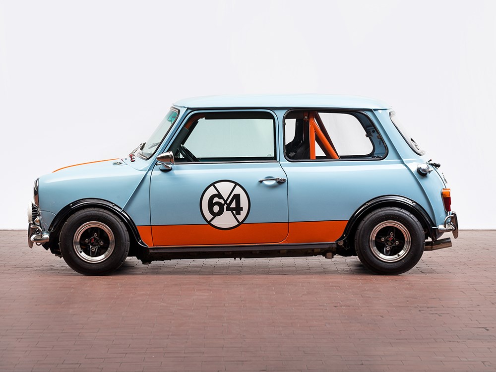 MINI Mk2, Tuned into ‘Gulf’ Design, a TV Star, Model 1984  Mini Mk II Austin Motors GB, model 1984 - Image 2 of 16