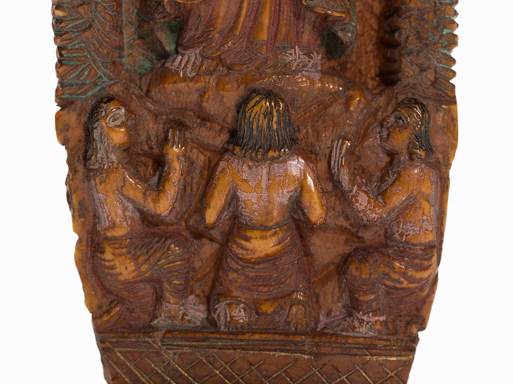 3 Ivory Carvings, Christ & Madonna, Goa, 18th C. Carved ivoryIndia, Goa, 18th centuryDepiction of - Image 4 of 7