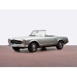 Mercedes-Benz 230 SL, Pagoda, Model 1965  Mercedes-230 SL, series W 113 Mercedes -Benz AG, model