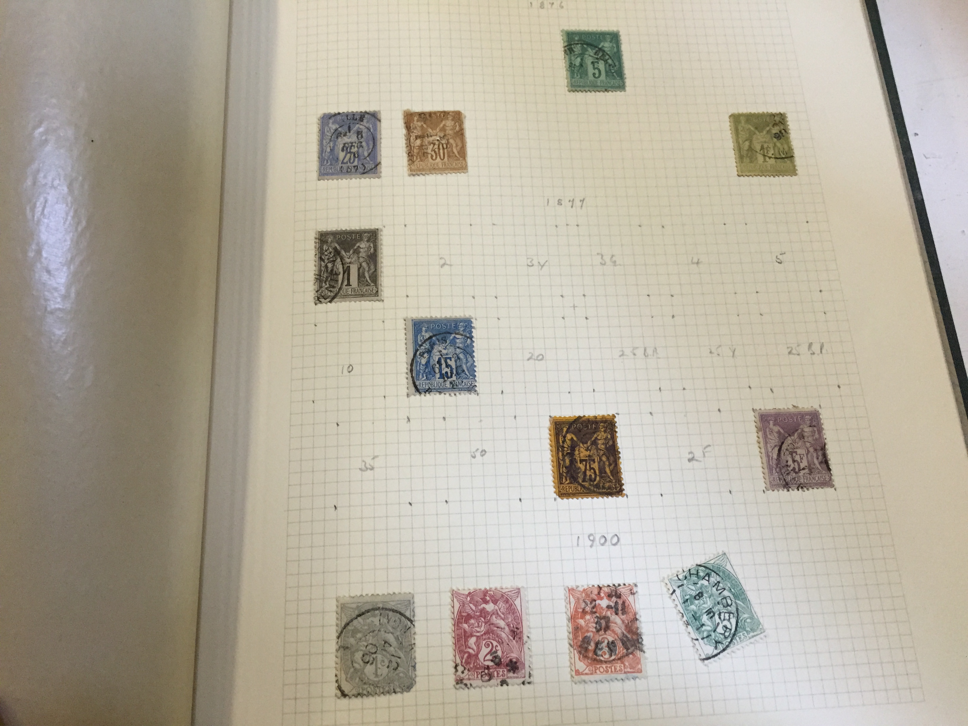 A selection of European Stamps in a green binder - Image 14 of 47