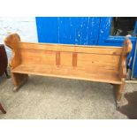 A pine pew 6ft