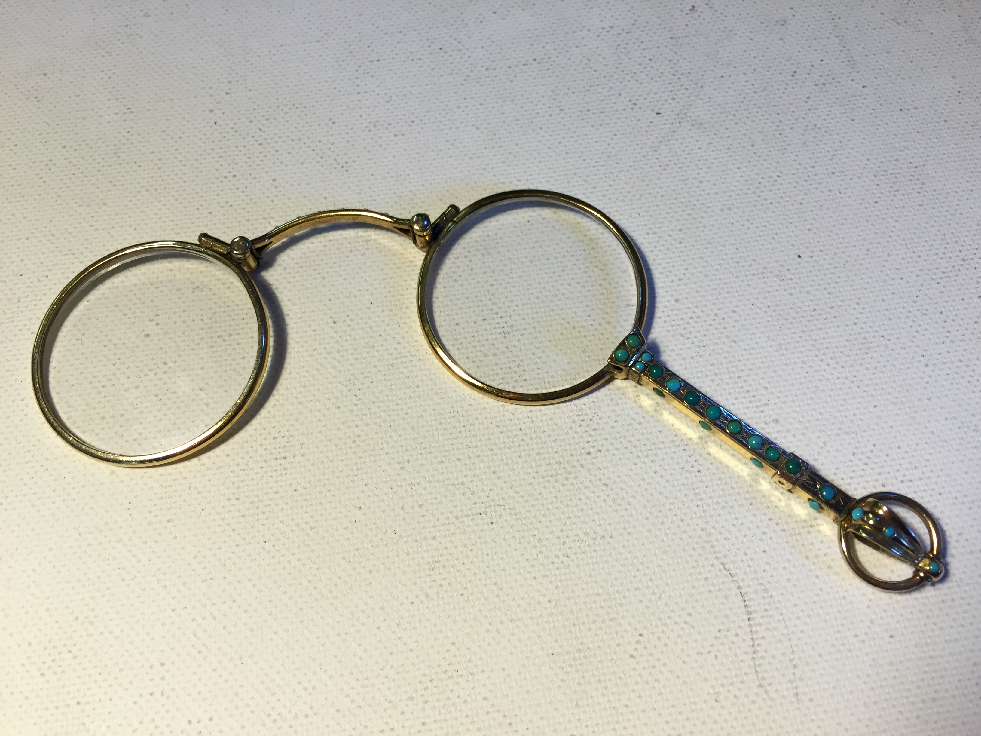 A Victorian lorgnette and toothpick the lorgnette stamped 12 ct gold - Image 6 of 7