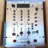 *A professional DX626 3 channel dj mixer with BPM counter