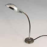 Schreibtischlampe1960/70er Jahre, nach Alvar Aalto A703 Entwurf 1954, Metall silberfarben/