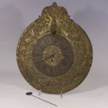 Zappler-Uhr19.Jh., Messingblech/ Metall, runde Form, floraler Reliefdekor, Zifferblatt mit römischen