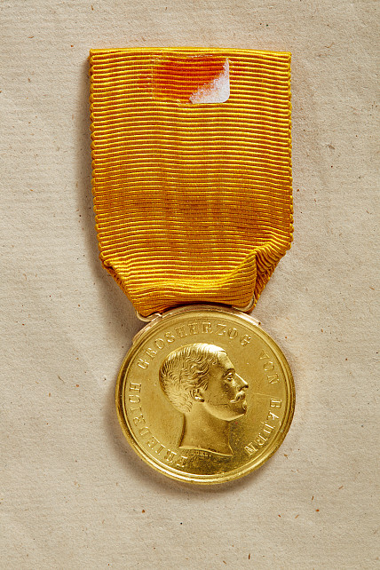 GROSSHERZOGTUM BADEN - MILITÄRISCHER KARL-FRIEDRICH-VERDIENSTORDEN : Kleine goldene