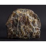 Bernstein / Amber  Baltik-Rohbernstein  Gewicht 55 g, Maße 5 x 4 x 3 cm    One piece of natural