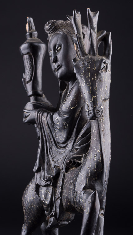 Asiatische Schnitzerei 19./20. Jhd./Asian Carving 19th/20th Century  Hartholz, wohl mit - Image 6 of 6