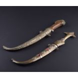 Paar Dolche Nordafrika um 1900/Pair of Daggers, North Africa about 1900  38 cm, und 37 cm/