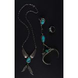 Schmuckset mit Türkisen / Jewellery set with turquoises, about 1920/30Silber/Sterling, Armreif und