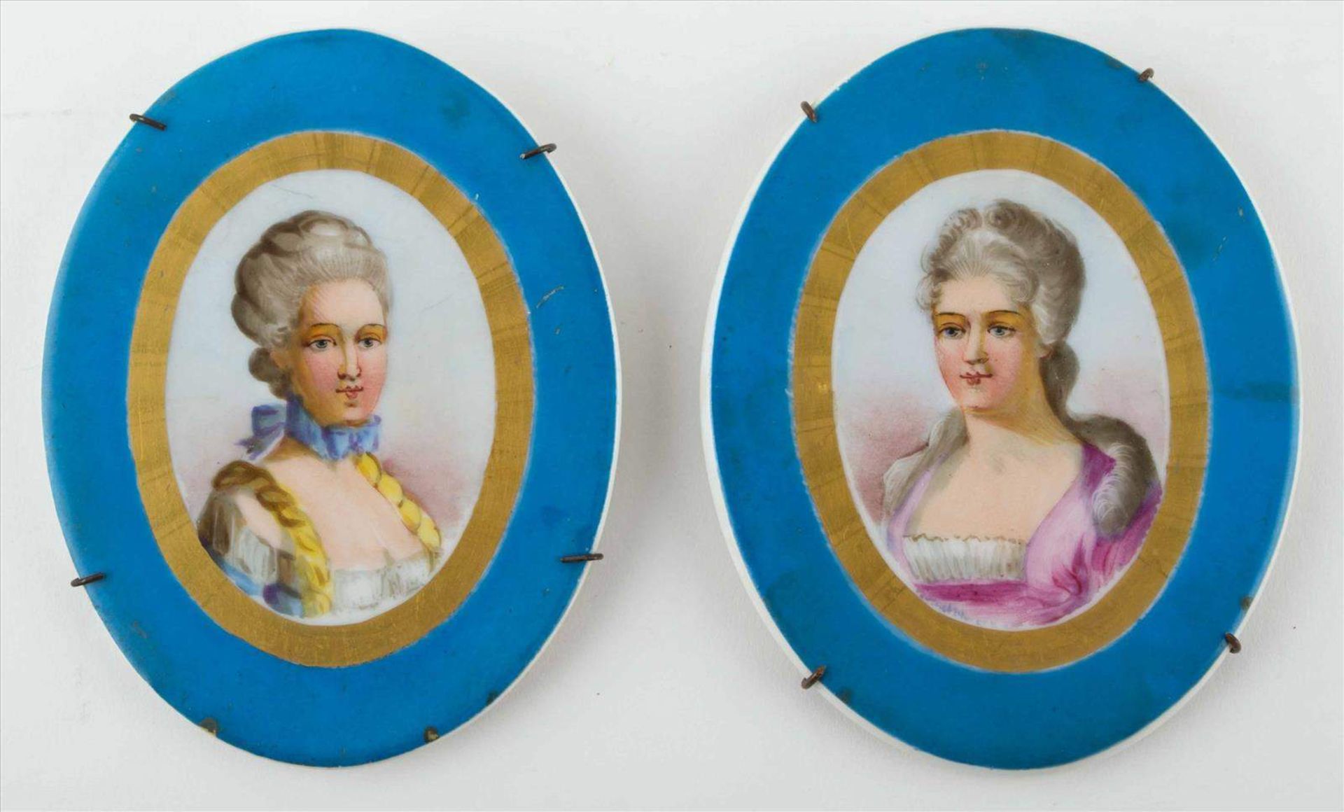 Paar Porzellan Bildplatten wohl Frankreich 19. Jhd. / Pair of porcelain pictures probably France,