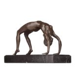 signiert Claude / signed Claude"Die Brücke"
Skulptur-Volumen, Bronze,
 17 cm x 20 cm x 9 cm,
auf