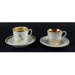 2 Biedermeiertassen / 2 Biedermeier cups2 Sammeltassen, Gold staffiert, kleine Gebrauchspuren, mit